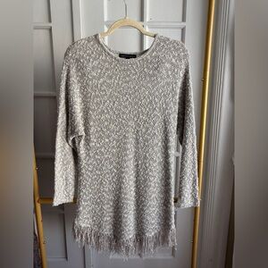 Saks Fifth Avenue Grey  Knit Fringe Hem Tunic Sweater Size Large